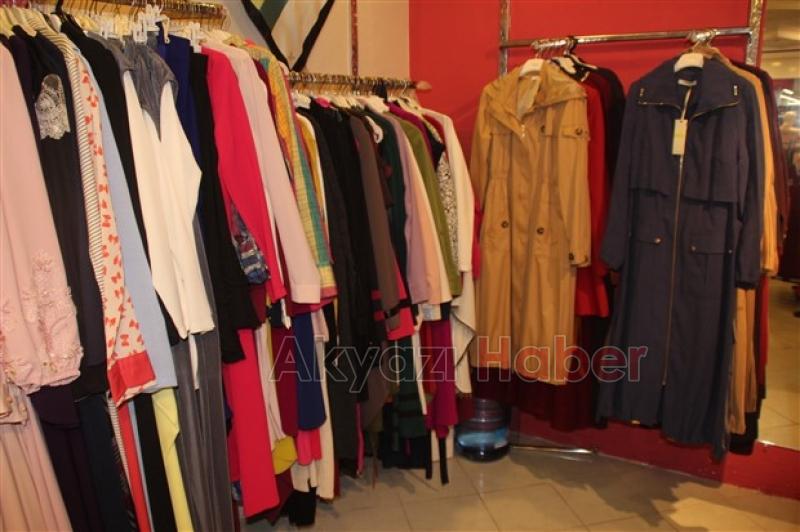 Bayan Giyimde Şıklığın Adresi Özdemir Konfeksiyon