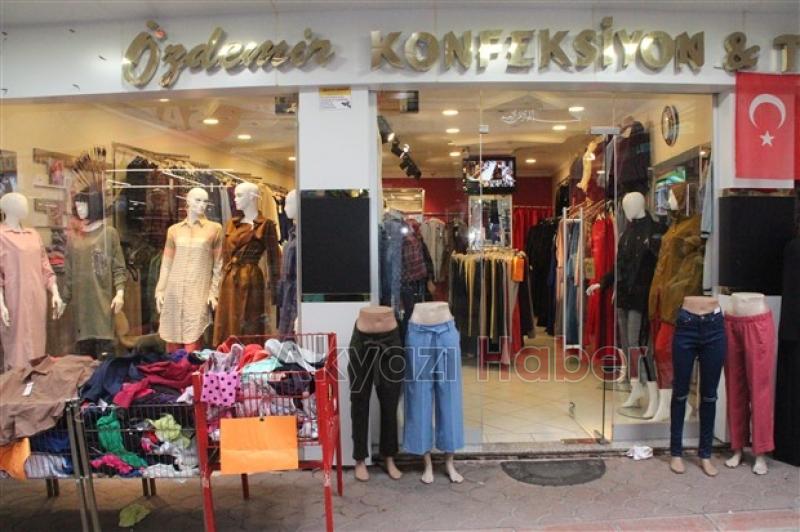 Bayan Giyimde Şıklığın Adresi Özdemir Konfeksiyon