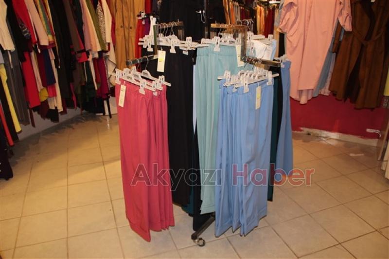 Bayan Giyimde Şıklığın Adresi Özdemir Konfeksiyon