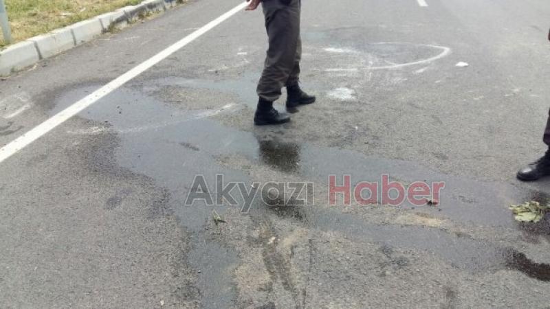 Bayan Sürücü Hakimiyetini Kaybederek Takla Attı