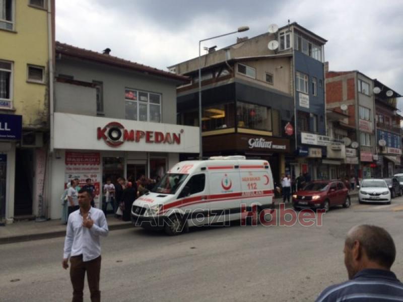 Baygınlık Geçiren Genç Kız Hastaneye Kaldırıldı