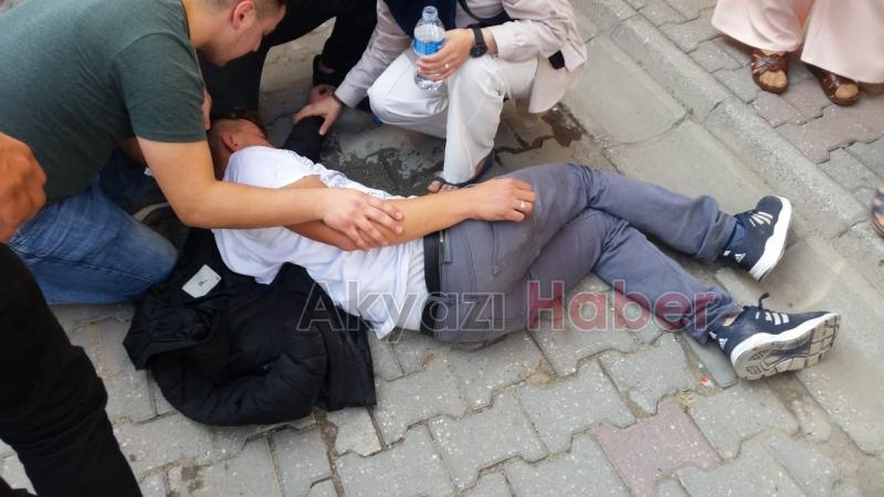 Baygınlık geçiren gencin yardımına vatandaşlar koştu