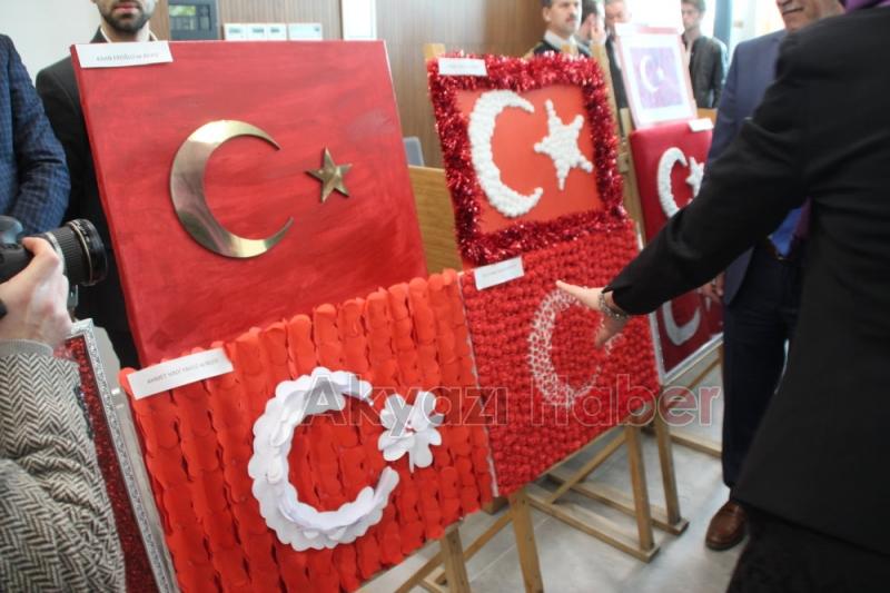 Bayrak Sergisi Törenle Açıldı 