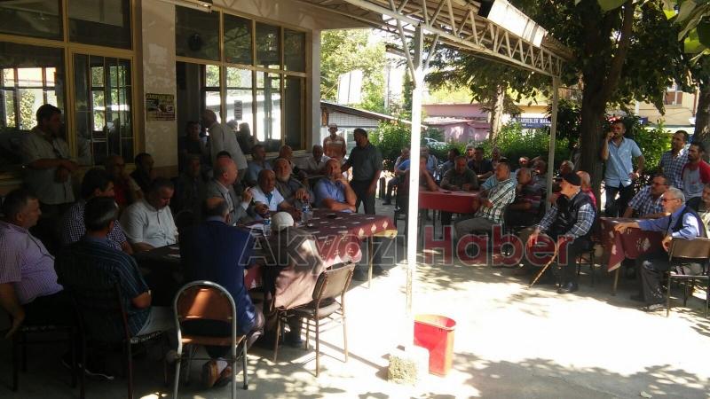 BAYRAKTAR TAŞBURUN VE DOKURCUN MAHALLELERİNDE ÇİFTÇİLERLE BİR ARAYA GELDİ