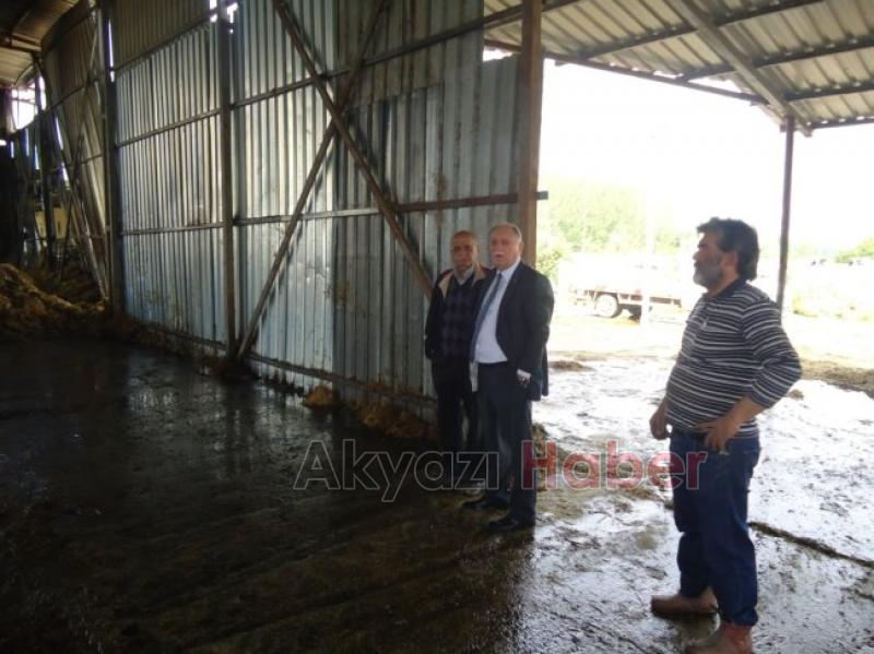 BAYRAKTAR’DAN YANGIN ÇIKAN BESİ ÇİFTLİĞİNDE İNCELEME