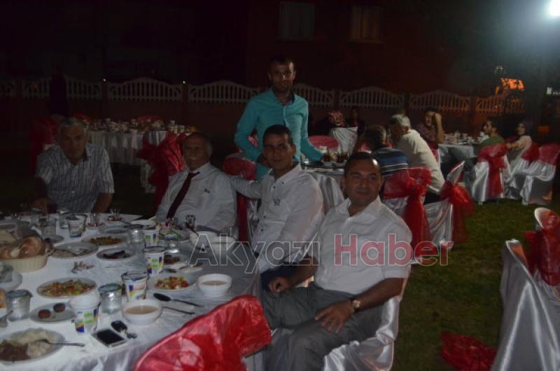 BAYRAKTAR’IN İFTARINA 500 KİŞİ KATILDI