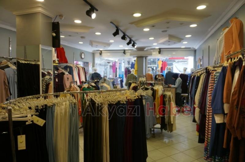 Bayram Alışverişi ve Yaz Sezonunun En Trent Ürünleri Özdemir Konfeksiyonda