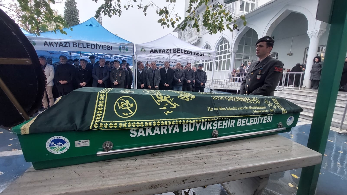 Behçet Onat Toprağa Verildi 