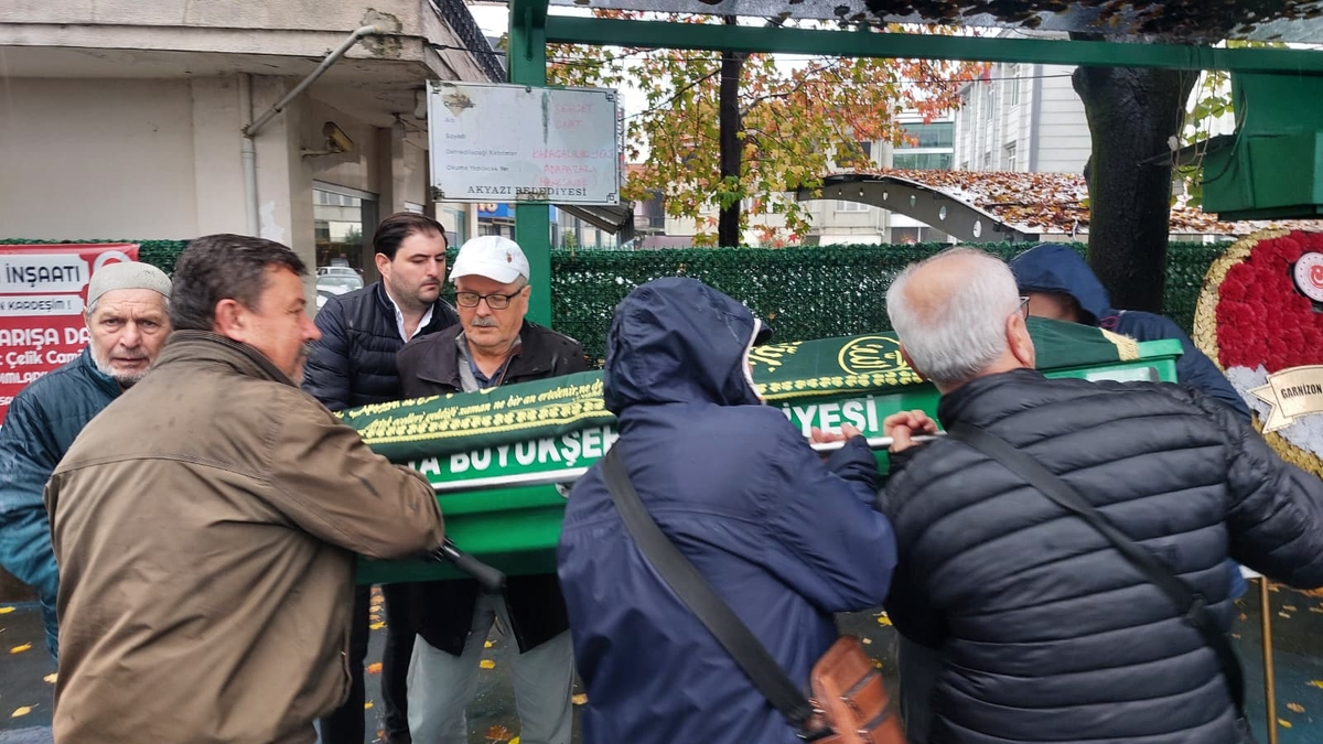 Behçet Onat Toprağa Verildi 