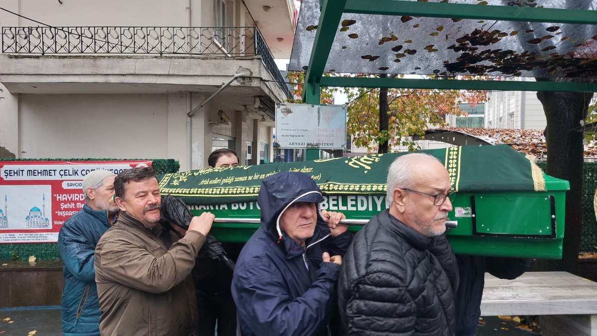 Behçet Onat Toprağa Verildi 