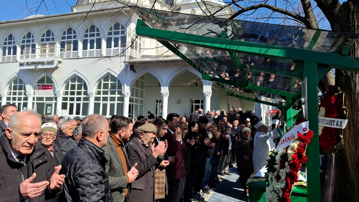 Belkız Özcan Toprağa  Verildi.