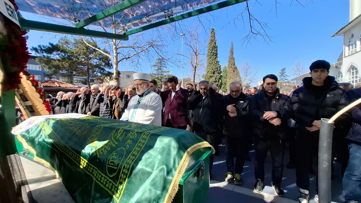 Belkız Özcan Toprağa  Verildi.