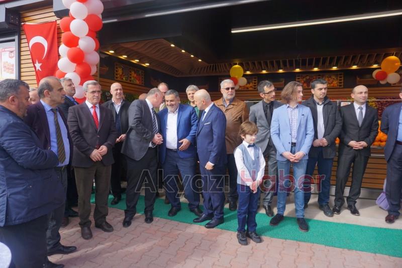 Beşkardeşler Market Törenle Açıldı