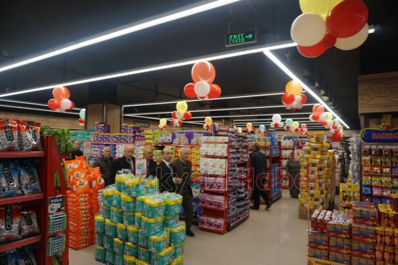 Beşkardeşler Market Törenle Açıldı