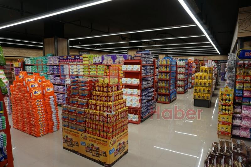 Beşkardeşler Yeni Marketi Açılıyor