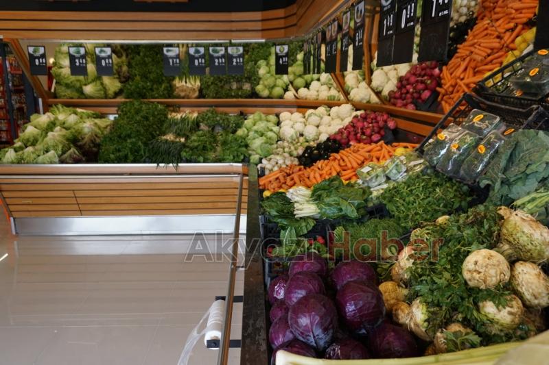 Beşkardeşler Yeni Marketi Açılıyor