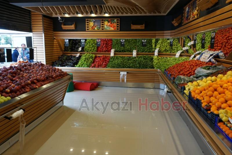 Beşkardeşler Yeni Marketi Açılıyor