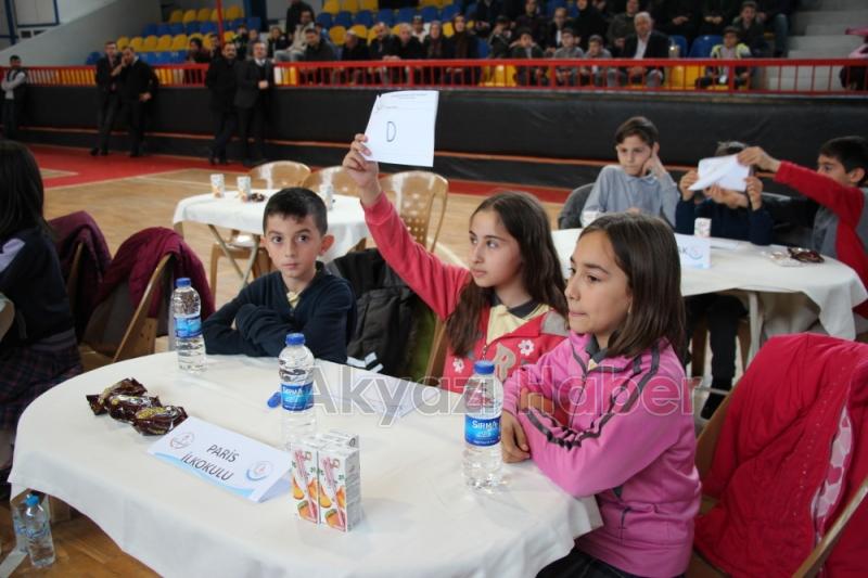 Bilgi Yarışmasında Kıyasıya Mücadelede