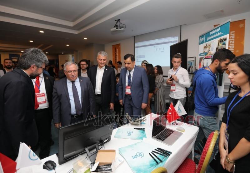 Bilişim Zirvesi başladı