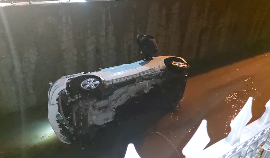 Biri ölmeden önlem alınsın; Fark etmeyen dereye uçuyor