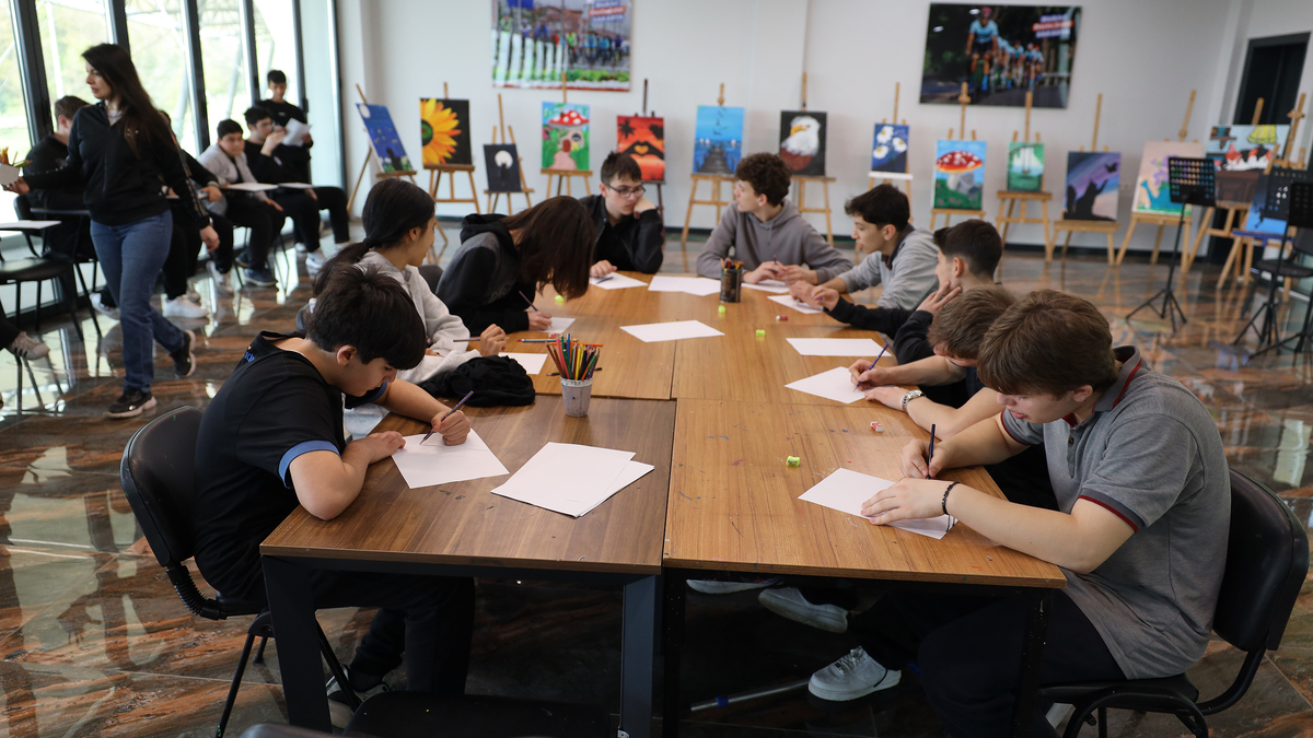 Bisiklet Vadisi’nde liselilere bilim ve sanat dolu etkinlik