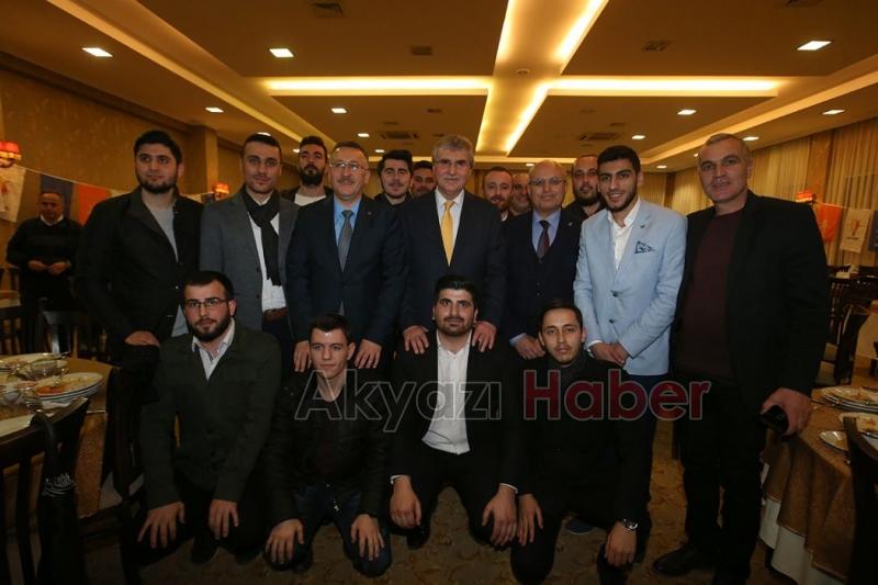 Biz milletimize hizmete talibiz