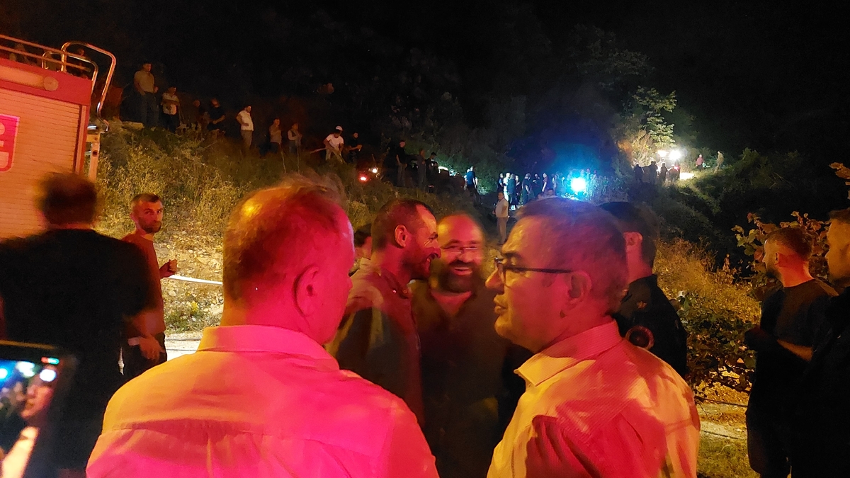 Akyazı'daki orman yangını söndürüldü