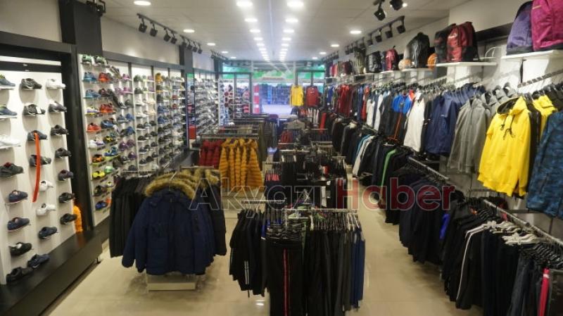 Lescon ve Madammoda Mağazaları Açıldı