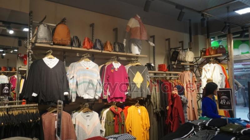 Lescon ve Madammoda Mağazaları Açıldı