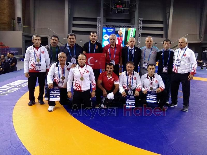 Bülent Hikmet Dünya Üçünçüsü Oldu 