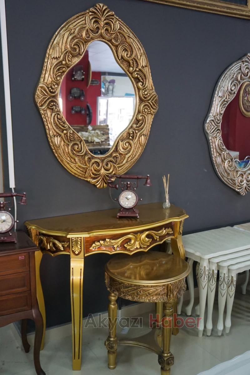 Buyrun Sizi Masaya Alalım