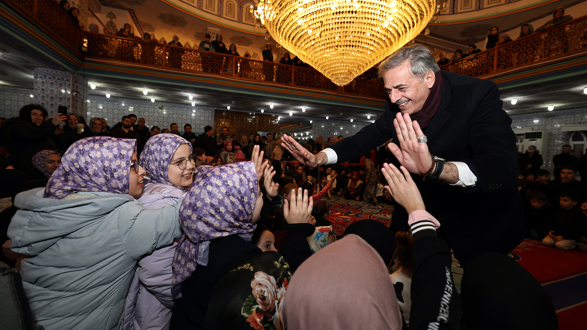 Büyükşehir 16 ilçede 6 bin çocuğu Ramazan sevinciyle buluşturdu