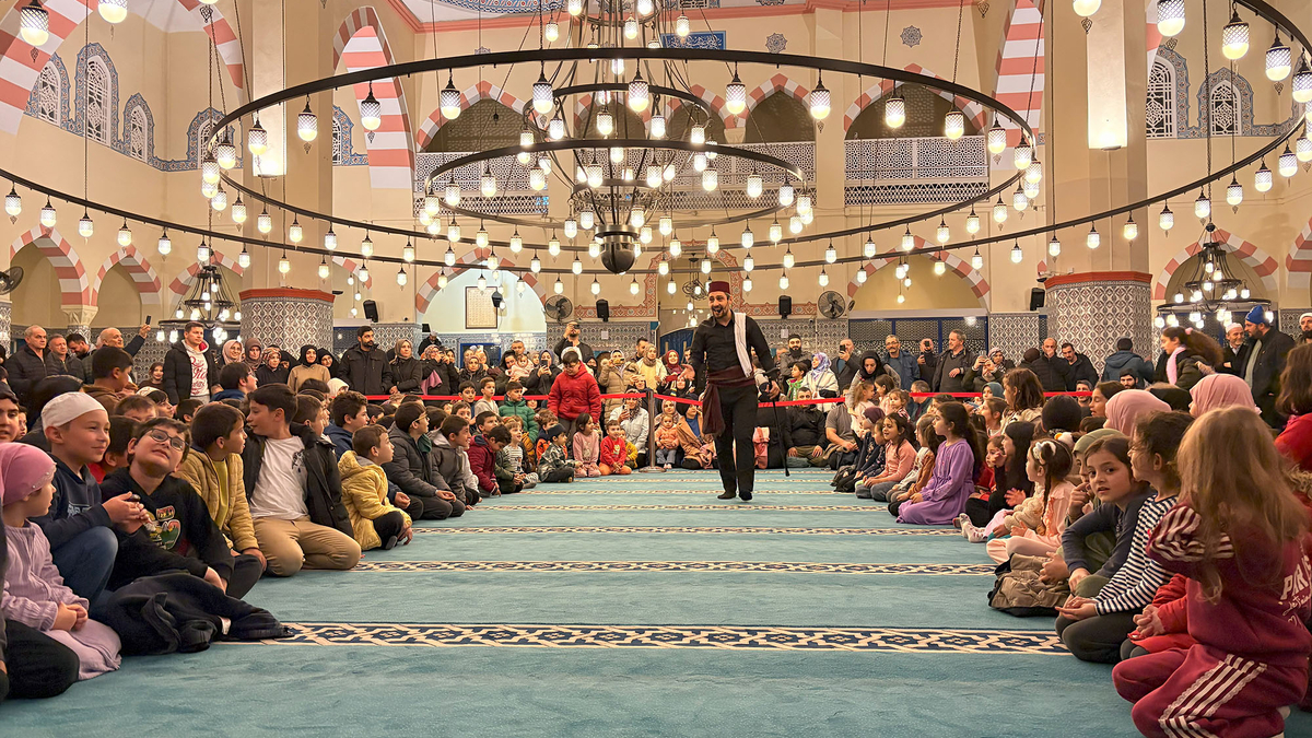 Büyükşehir 16 ilçede 6 bin çocuğu Ramazan sevinciyle buluşturdu