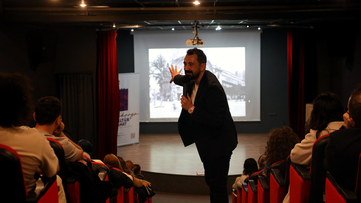 Büyükşehir Akademi’de kültür ve sanat dolu eğitimler sürüyor