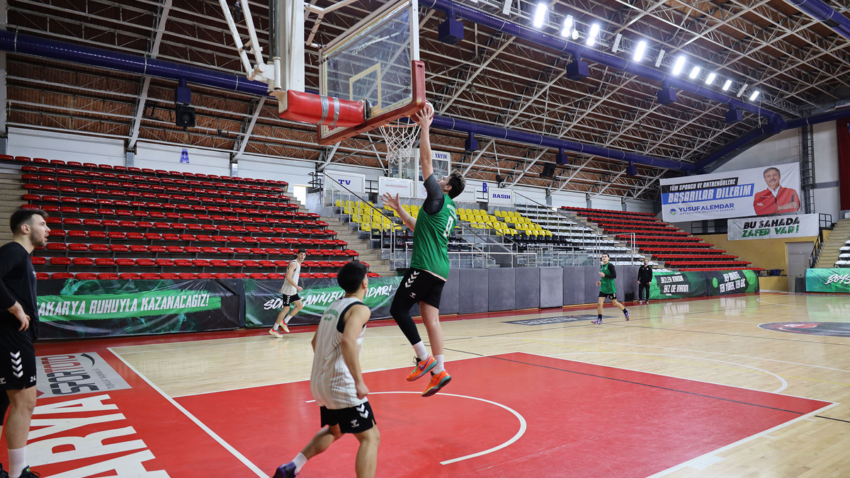 Büyükşehir Basketbol play-off hazırlıklarını sürdürüyor