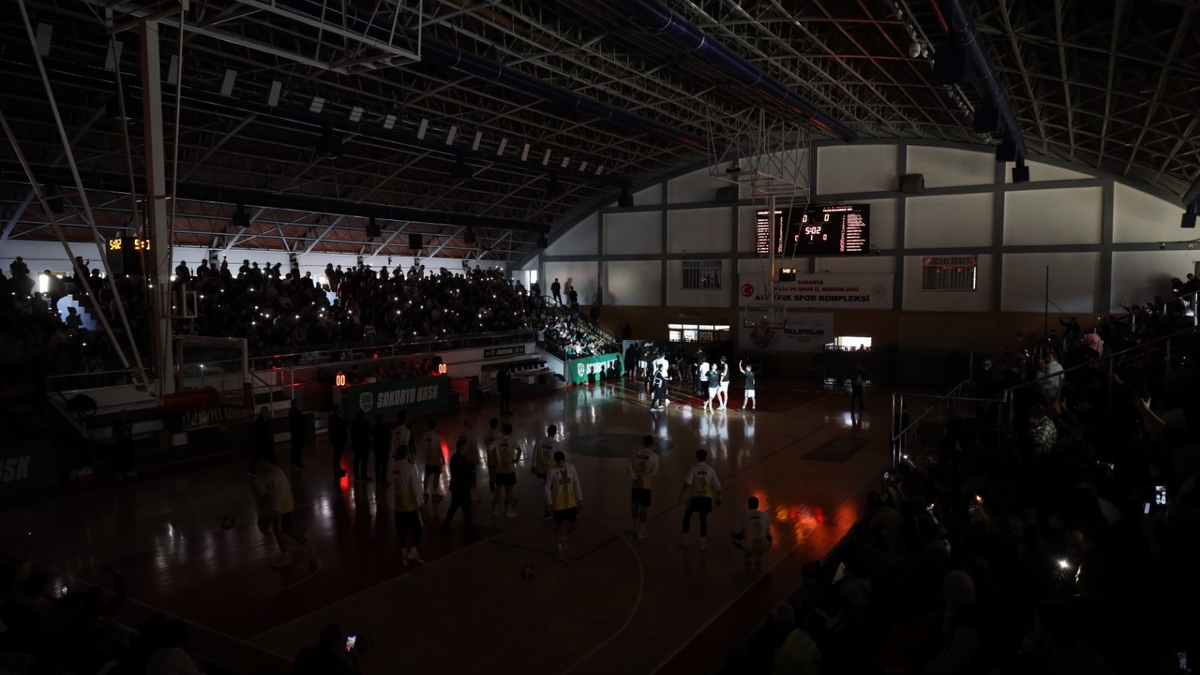 Büyükşehir Basketbol tarih yazıyor