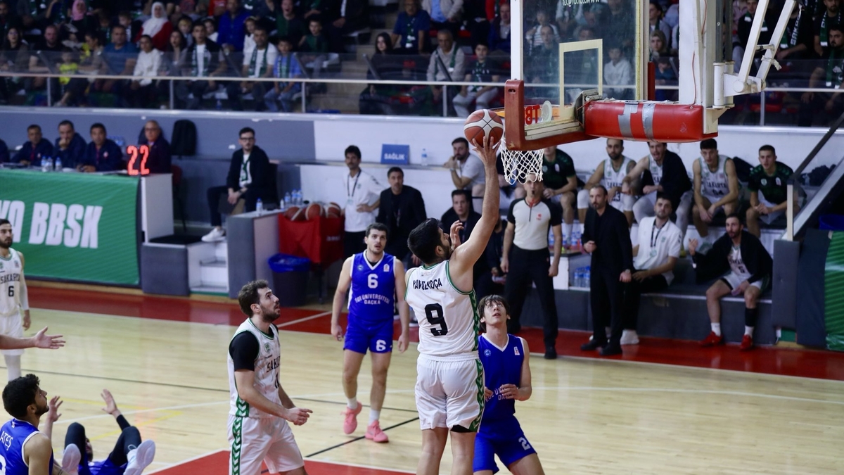 Büyükşehir basketbol tutulamıyor