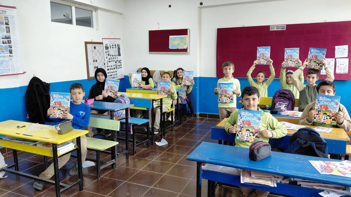 Büyükşehir bilimle büyüyen çocuklar için sahada