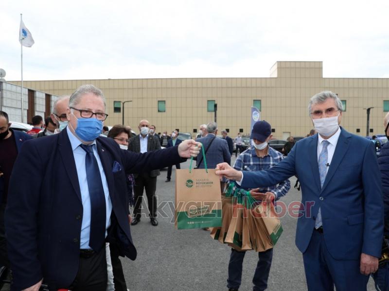 Büyükşehir kararlı her eve maske