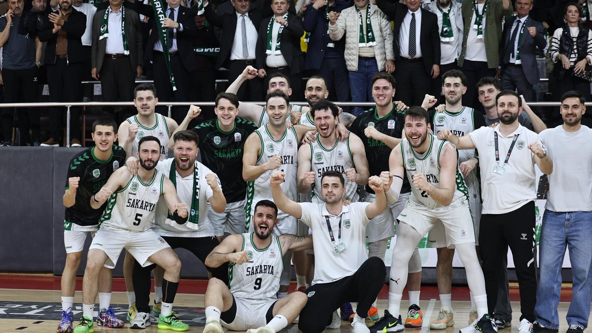 Büyükşehir Play-Off’a galibiyetle başladı: 87-81