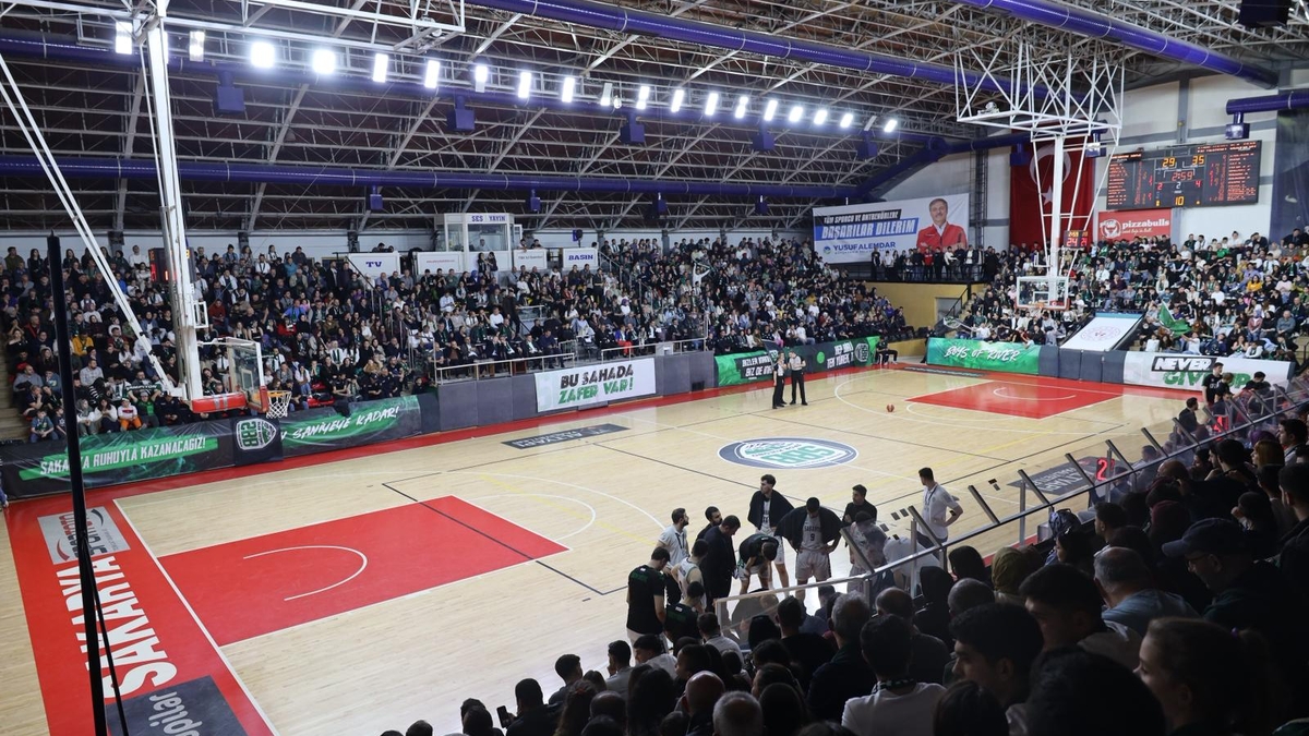 Büyükşehir Play-Off’a galibiyetle başladı: 87-81
