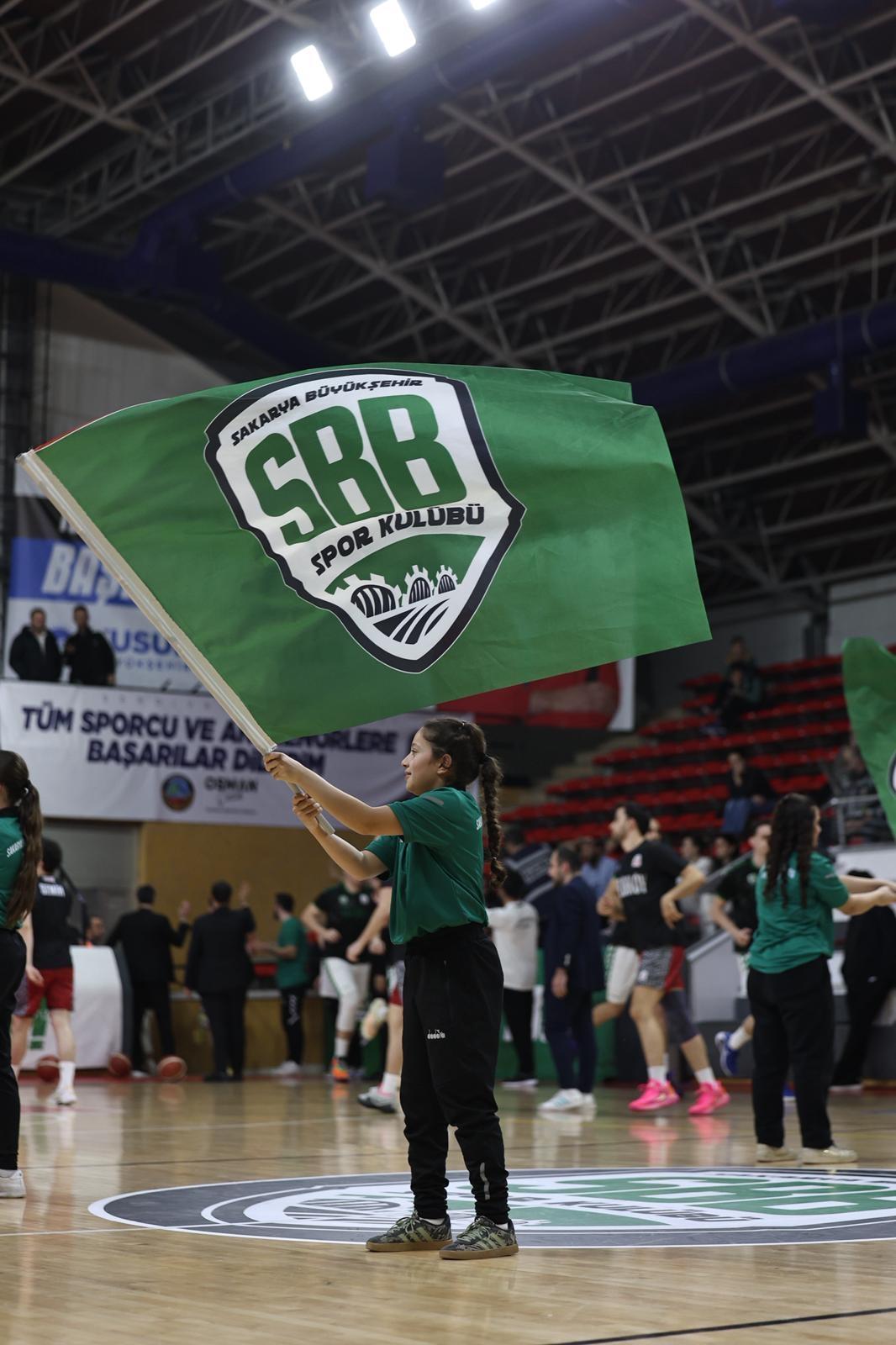 Büyükşehir Play-Off’a galibiyetle başladı: 87-81