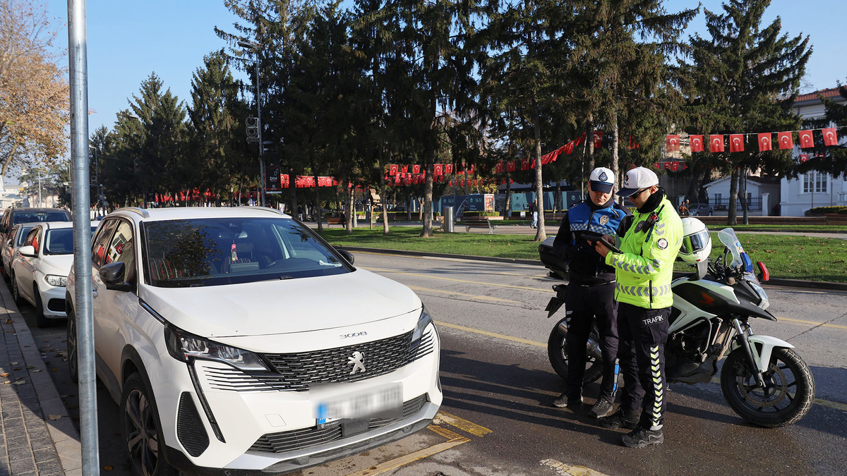 Büyükşehir ve Emniyet’ten Engelliler Günü’nde denetim