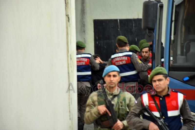 Caniler adliyeye böyle getirildi