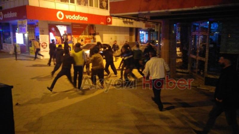 Çarşı İçinde Çıkan Kavgada Sarhoş Adam Linç Edildi