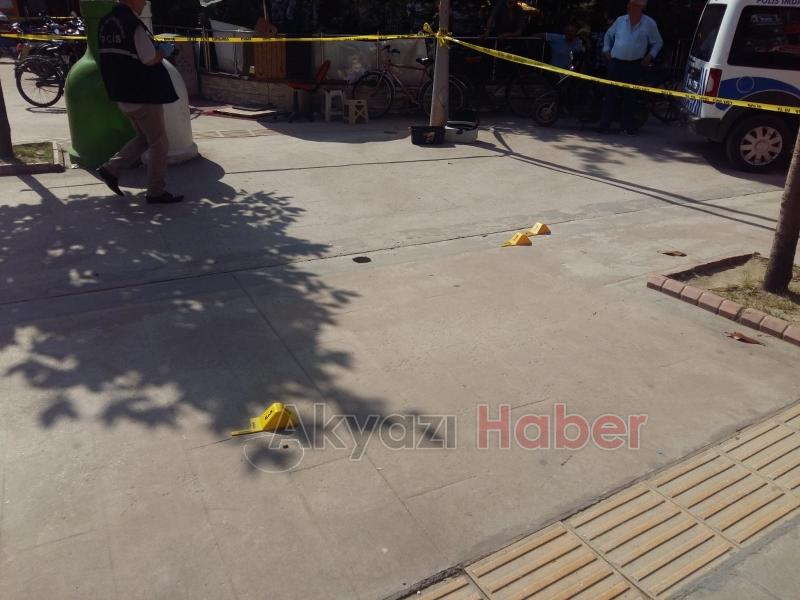 Çarşı İçinde Silahlı Kavga