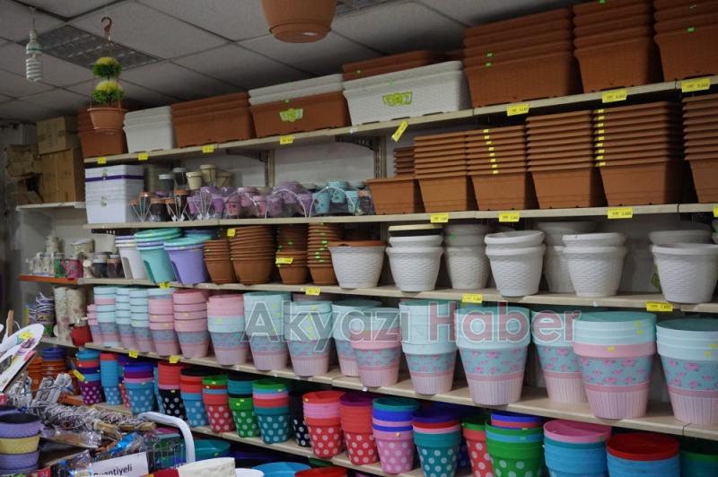 Çarşı Pazar Bahara Hazır