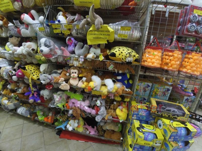 Çarşı Pazar Sevgililer Günü Özel Reyonları Hizmetinizde