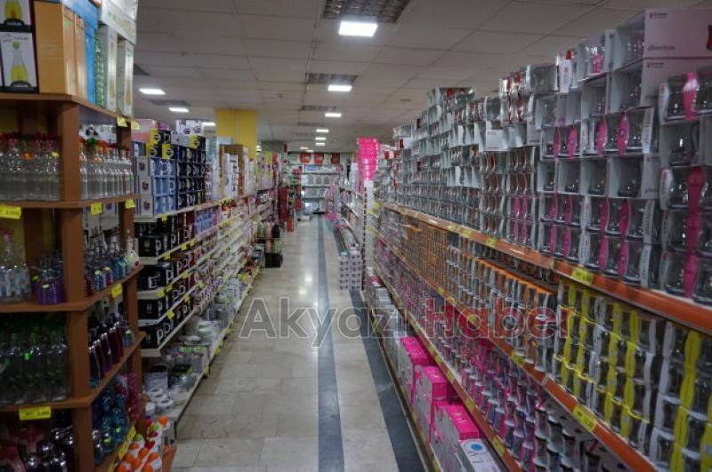 ÇARŞI PAZAR YAZA MERHABA DEDİ 