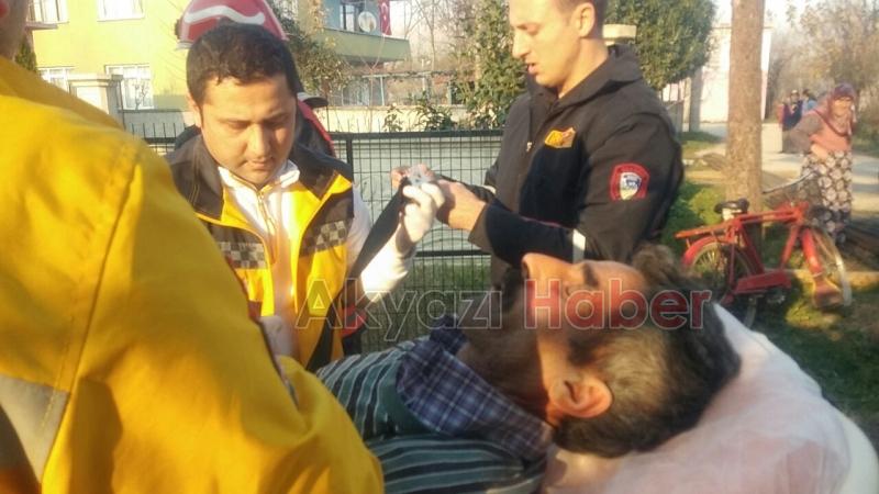 Çatıda Baygınlık Geçiren İşçiye Ambulas ve İtfaiye Ekipleri Müdahale Etti